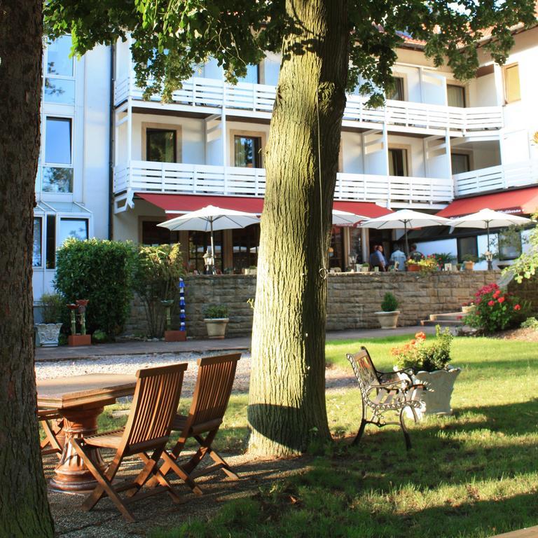 Hotel Kurparkblick Bad Bergzabern Esterno foto